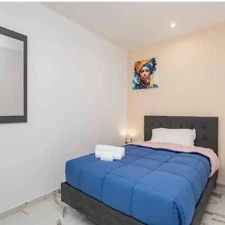Patryk & Toto Apartman Catania
